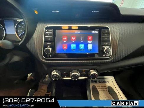 Used 2023 Nissan Kicks S FWD image 17