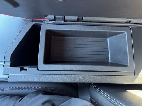 Used 2025 Chevrolet Equinox EV RS w/ Active Safety Package 3 image 34