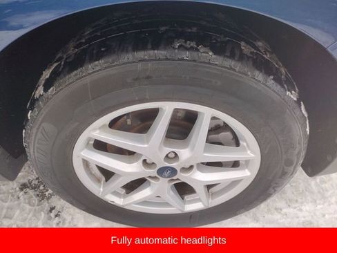 Used 2022 Ford Edge SEL image 13