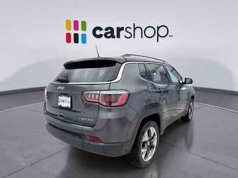 Used 2019 Jeep Compass Limited AWD/4WD image 5