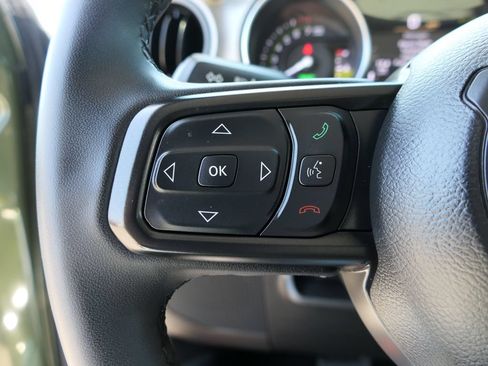 Used 2023 Jeep Wrangler Unlimited w/ 8.4" Radio Group AWD/4WD image 17