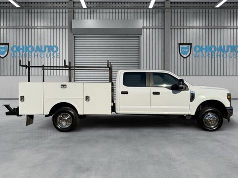 Used 2019 Ford F350 XL w/ Power Equipment Group image 5