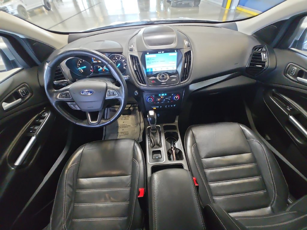 Used 2019 Ford Escape Titanium w/ U9j03 - Titanium Tow Package AWD/4WD image 27