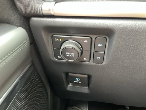 Used 2026 Ford Expedition Max Active AWD/4WD image 19