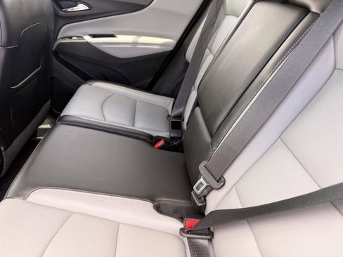 Used 2019 Chevrolet Equinox Premier FWD image 20