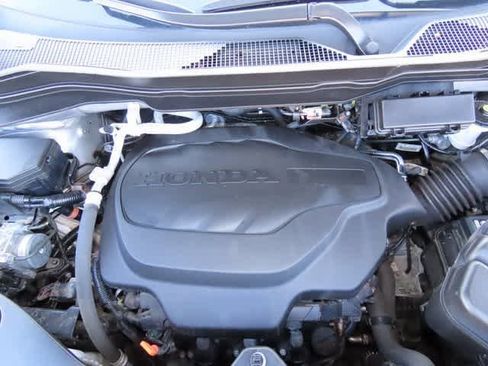 Certified 2022 Honda Pilot EX-L image 10