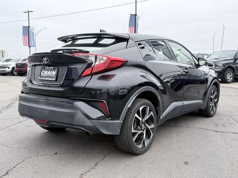 Used 2019 Toyota C-HR Limited image 7