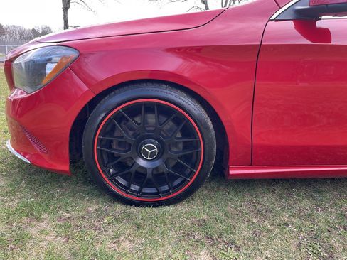 Used 2017 Mercedes-Benz CLA 250 image 33