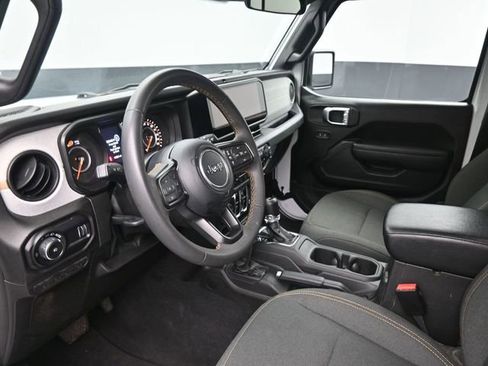 Used 2024 Jeep Wrangler Sport S image 18