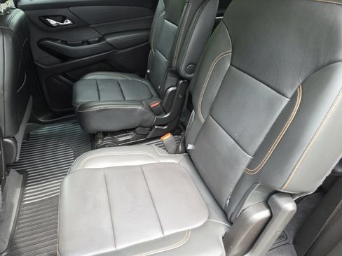 Used 2019 Chevrolet Traverse LT w/ LT Premium Package AWD/4WD image 27