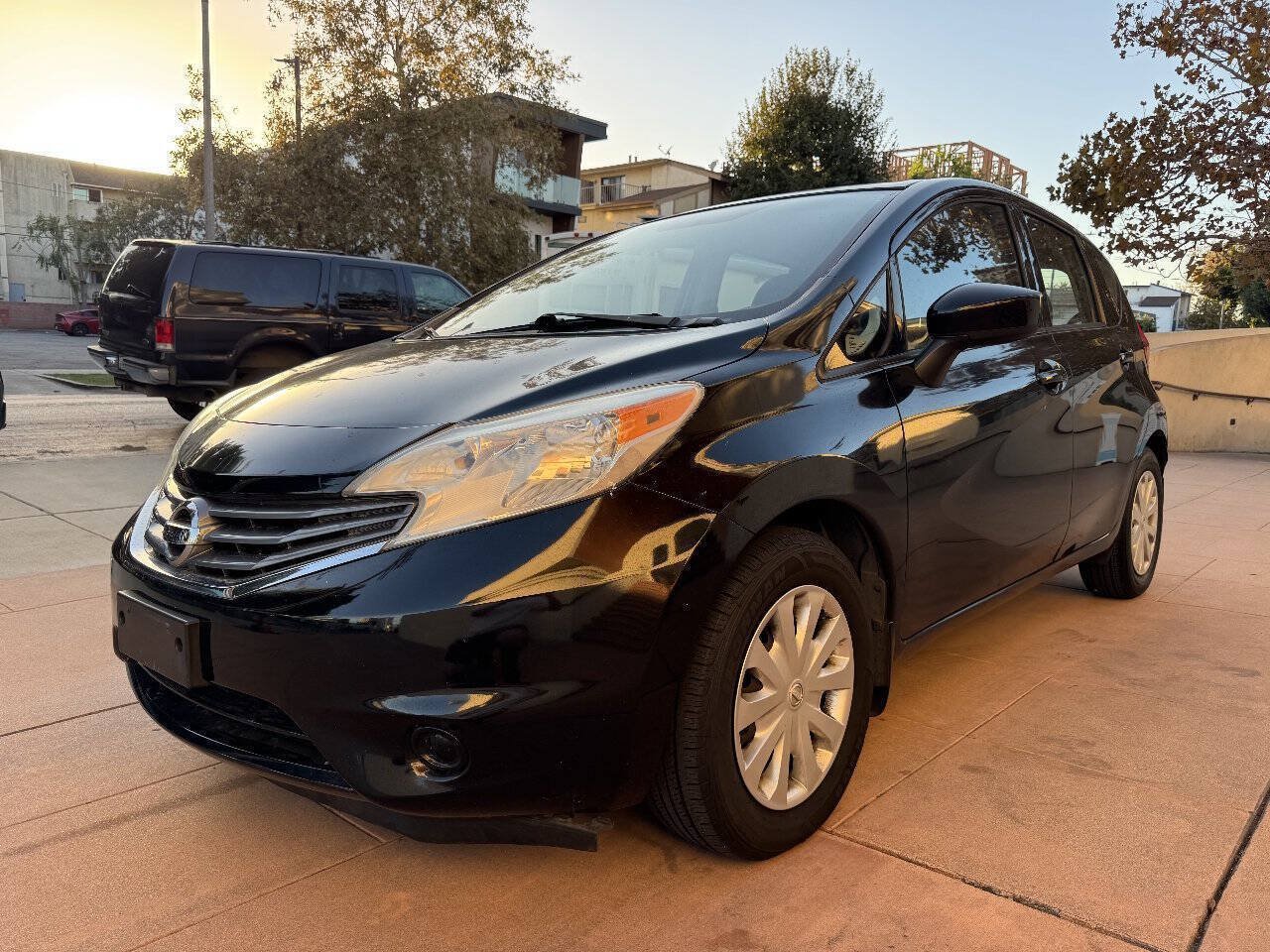 Used 2015 Nissan Versa Note S Plus FWD image 3