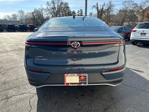 Used 2026 Toyota Crown XLE image 7