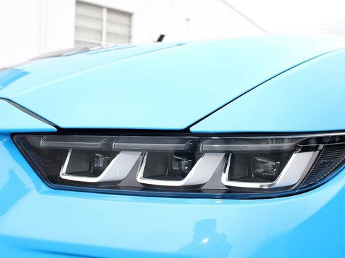 Used 2024 Ford Mustang GT Premium image 12