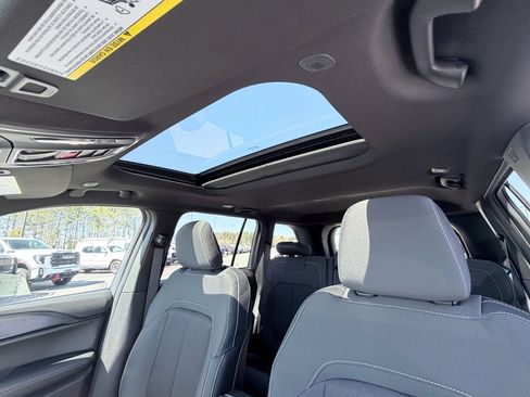 New 2026 Jeep Grand Cherokee Laredo X RWD image 11