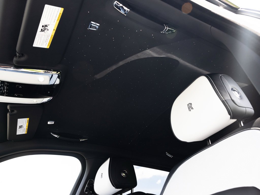 New 2027 Rolls-Royce Cullinan Black Badge AWD/4WD image 47