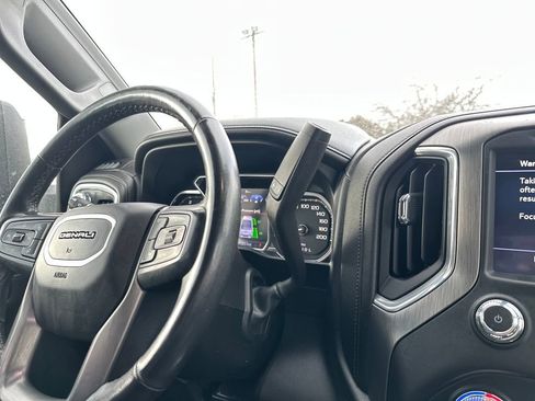 Used 2022 GMC Sierra 2500 Denali w/ Denali Ultimate Package image 19