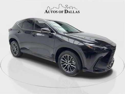 Used 2023 Lexus NX 250 FWD w/ Premium Package image 2