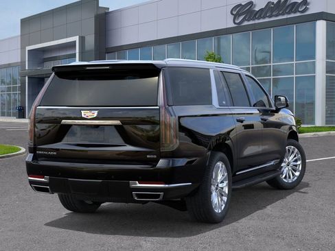 New 2026 Cadillac Escalade ESV 2WD image 4