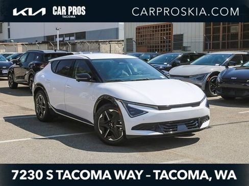 New 2025 Kia EV6 Wind image 26