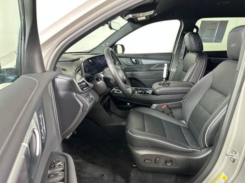 New 2026 Buick Enclave Sport Touring w/ Power Package image 41