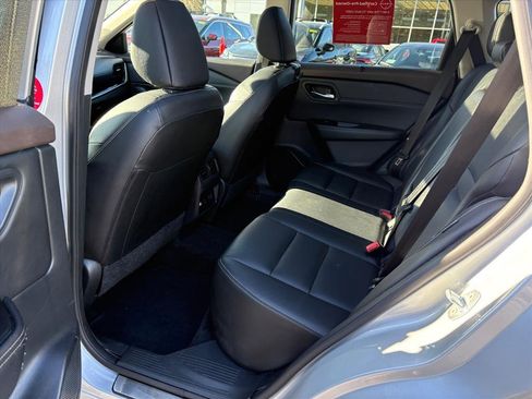 Certified 2023 Nissan Rogue SL w/ SL Premium Package image 19