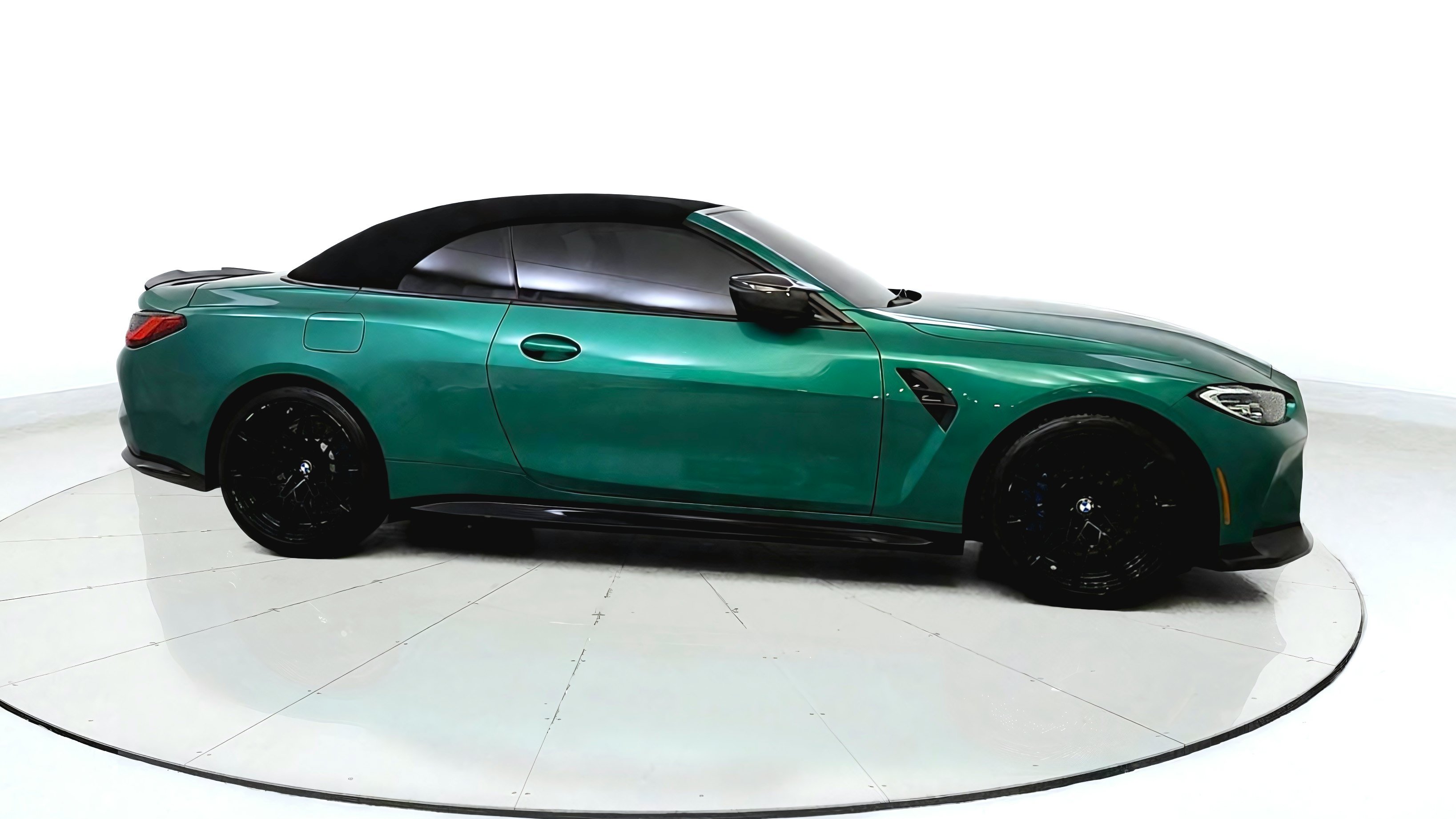 Used 2024 BMW M4 xDrive Competition AWD/4WD image 8