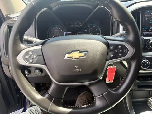 Used 2016 Chevrolet Colorado LT w/ LT Convenience Package AWD/4WD image 18
