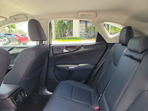 Used 2025 Lexus NX 250 FWD w/ Accessory Package (K3) image 15