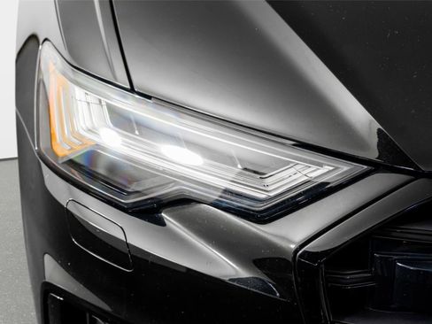 Used 2023 Audi S6 Prestige w/ Prestige Package image 22