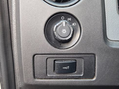 Used 2014 Ford F150 XL w/ XL Decor Group RWD image 19