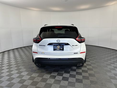 Used 2024 Nissan Murano SV w/ SV Midnight Edition Package image 9