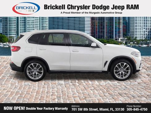 Used 2019 BMW X5 xDrive40i w/ Premium Package 2 AWD/4WD image 9