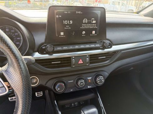 Used 2021 Kia Forte GT-Line image 8