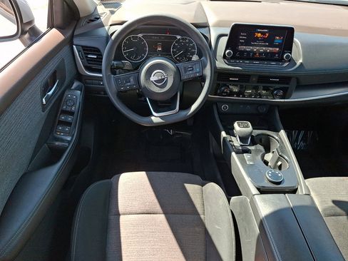 Used 2023 Nissan Rogue SV AWD/4WD image 22