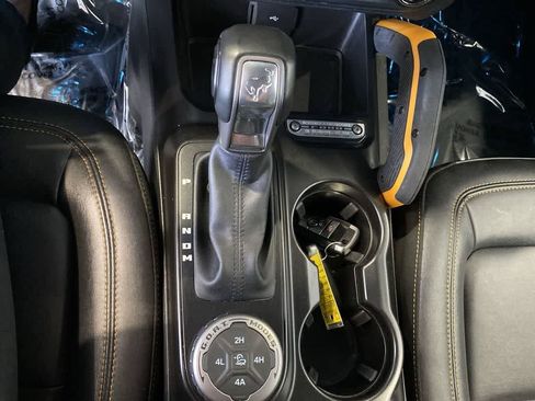 Used 2023 Ford Bronco Badlands AWD/4WD image 23