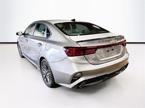 Used 2023 Kia Forte GT-Line w/ GT-Line Premium Package image 5