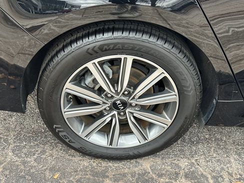 Used 2020 Kia Optima Premium image 20