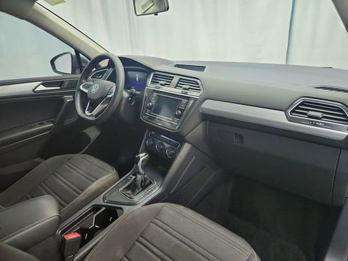 Used 2022 Volkswagen Tiguan S FWD image 21