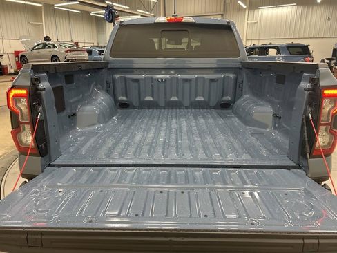 New 2025 Ford Ranger Lariat w/ Black Appearance Package image 29