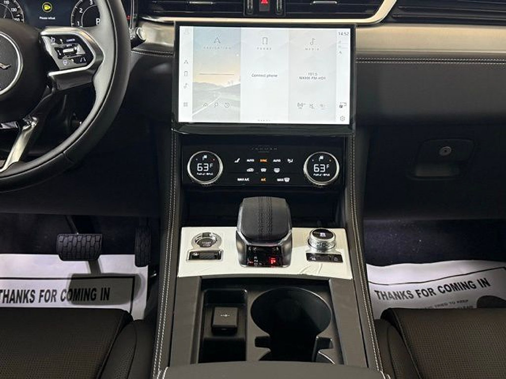 New 2026 Jaguar F-PACE R-Dynamic S AWD/4WD image 22