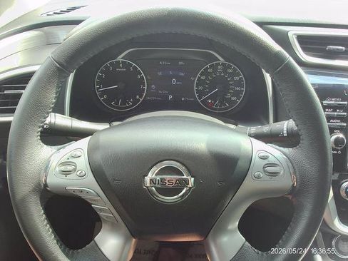 Used 2016 Nissan Murano SV AWD/4WD image 11