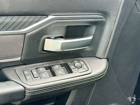 New 2026 RAM 3500 Big Horn AWD/4WD image 18
