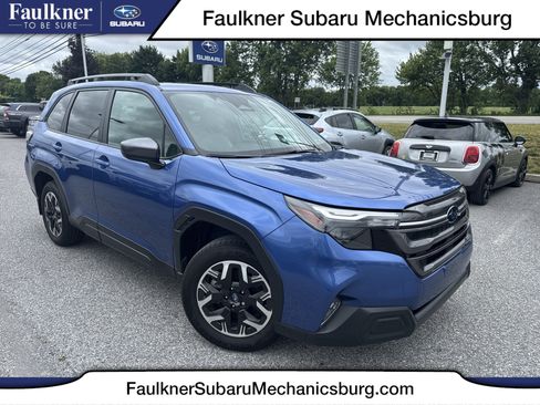 Used 2026 Subaru Forester Premium AWD/4WD image 1