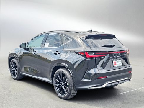 Used 2026 Lexus NX 350h F Sport AWD/4WD image 3