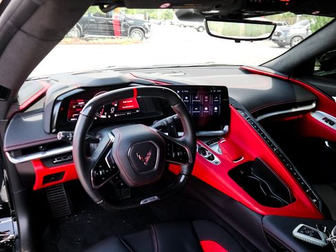 Used 2024 Chevrolet Corvette Z06 RWD image 28