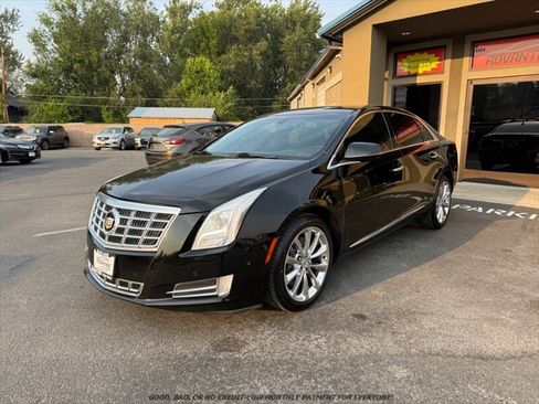 Used 2014 Cadillac XTS Luxury FWD image 3