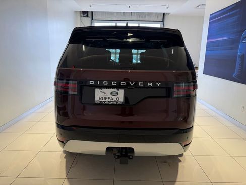 New 2026 Land Rover Discovery Limited Edition image 3