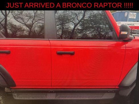 Used 2023 Ford Bronco Raptor AWD/4WD image 9