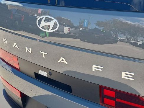 Used 2025 Hyundai Santa Fe SEL image 9