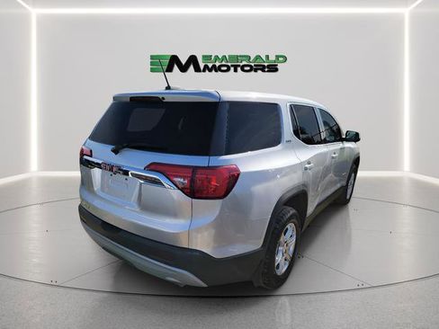 Used 2017 GMC Acadia SLE FWD image 3